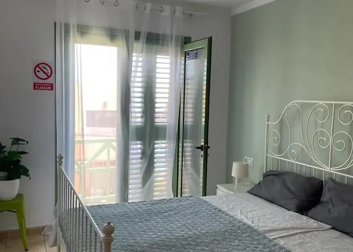 Modern In 60m² With Shared Pool דירה *